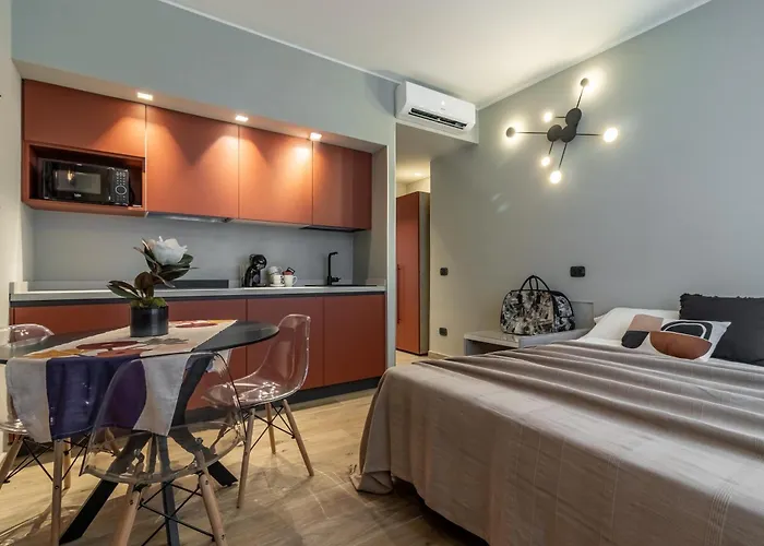 Noemi Chic And Aparthotel