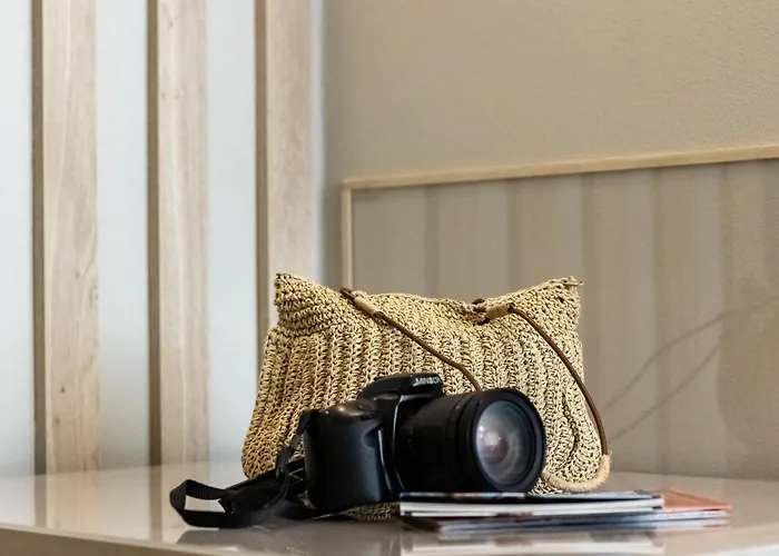 Noemi Chic And Aparthotel La Spezia